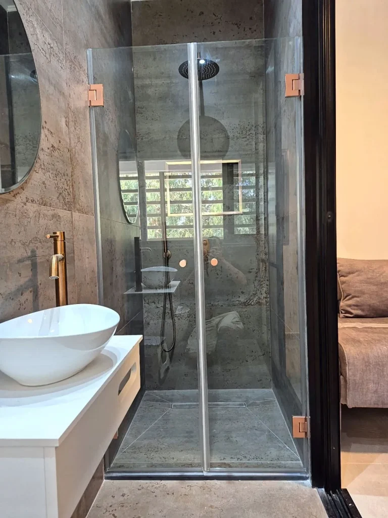 ‎Scanned_20251106-0823‎-04