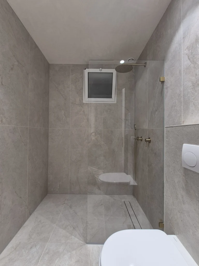 ‎Scanned_20251106-0931‎-03